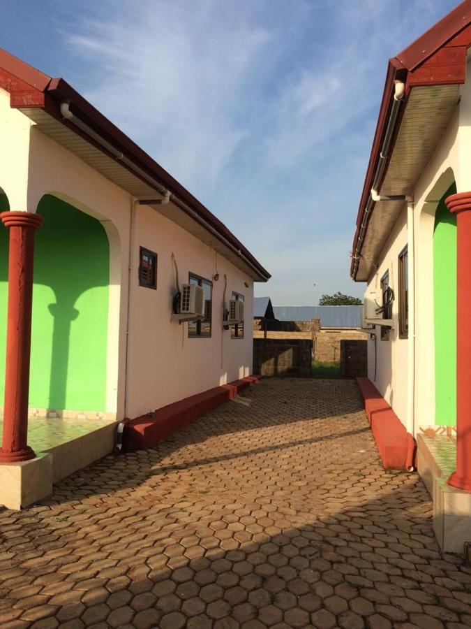 Temaya Cottage Lodge Tamale Exterior foto